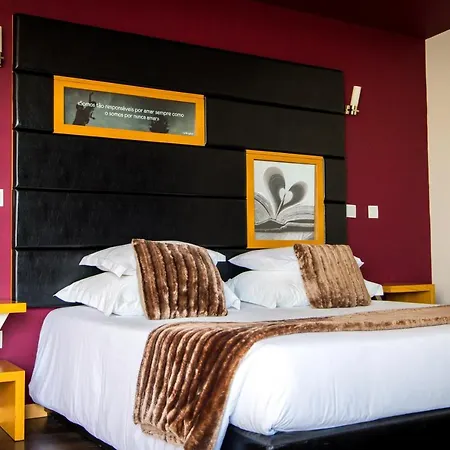 Otel Muchacho
