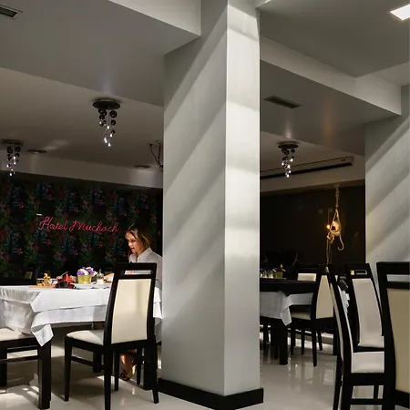 Hotel Muchacho